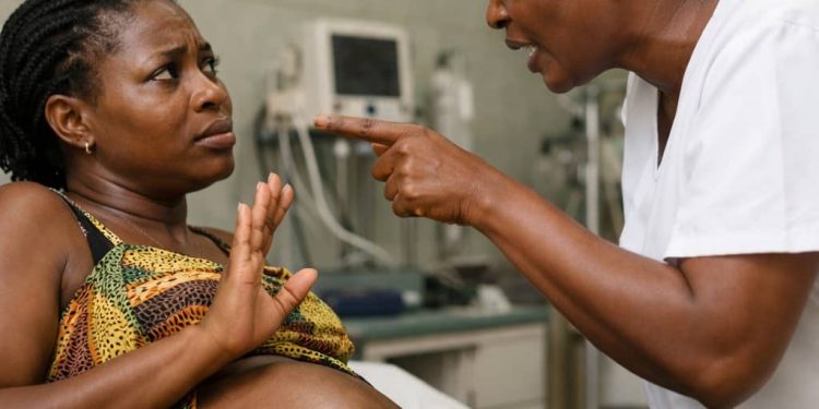 Quand accoucher devient une épreuve : Brisons le silence sur les violences obstétricales