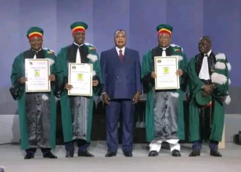 Decoration: L’UDSN élève au grade de docteur Honoris Causa trois anciens  président