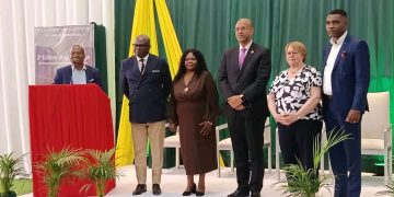 FORUM ÉCONOMIQUE > : .LA DIASPORA APPELÉE À CONCRÉTISER SES ENGAGEMENTS