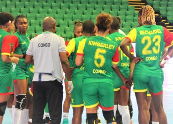 CAN SENIORS DAMES DE HANDBALL 2022 : LE CONGO PASSE EN QUARTS DE FINALE APRES SA VICTOIRE FACE A LA TUNISIE