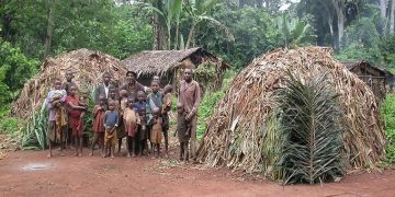 LES CACHES MISERES DES AUTOCHTONES AU CONGO : CAS DE LA LEKOUMOU