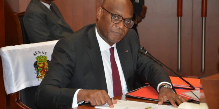 Le Sénat adopte la loi de finances 2026 avec un excédent de plus de 230 milliards FCFA