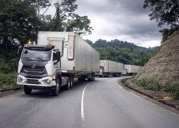 Opération logistique d’envergure : AGL Congo transporte 19 modules hors gabarit