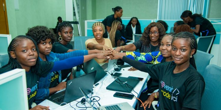 Hackathon à Akeni : ces jeunes femmes qui redessinent le futur du numérique congolais