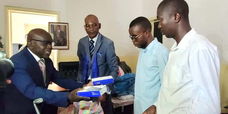 Conseil consultatif des personnes vivant avec handicap: Appui aux apprenants et aux femmes vivant avec handicap.