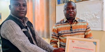 Un diplôme d’honneur pour José Barnard Tsono Ndzalé