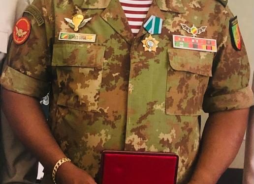 Le général Serges Oboa élevé à la dignité de l’Ordre de l’Amitié russe