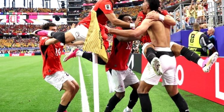 Mondial 2026: L’Égypte deuxième nation africaine à se qualifier en huitièmes de finale.